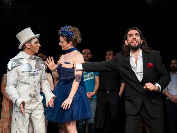 La compagnia Fools: Luigi Orfeo, Roberta Calia, Stefano Sartore